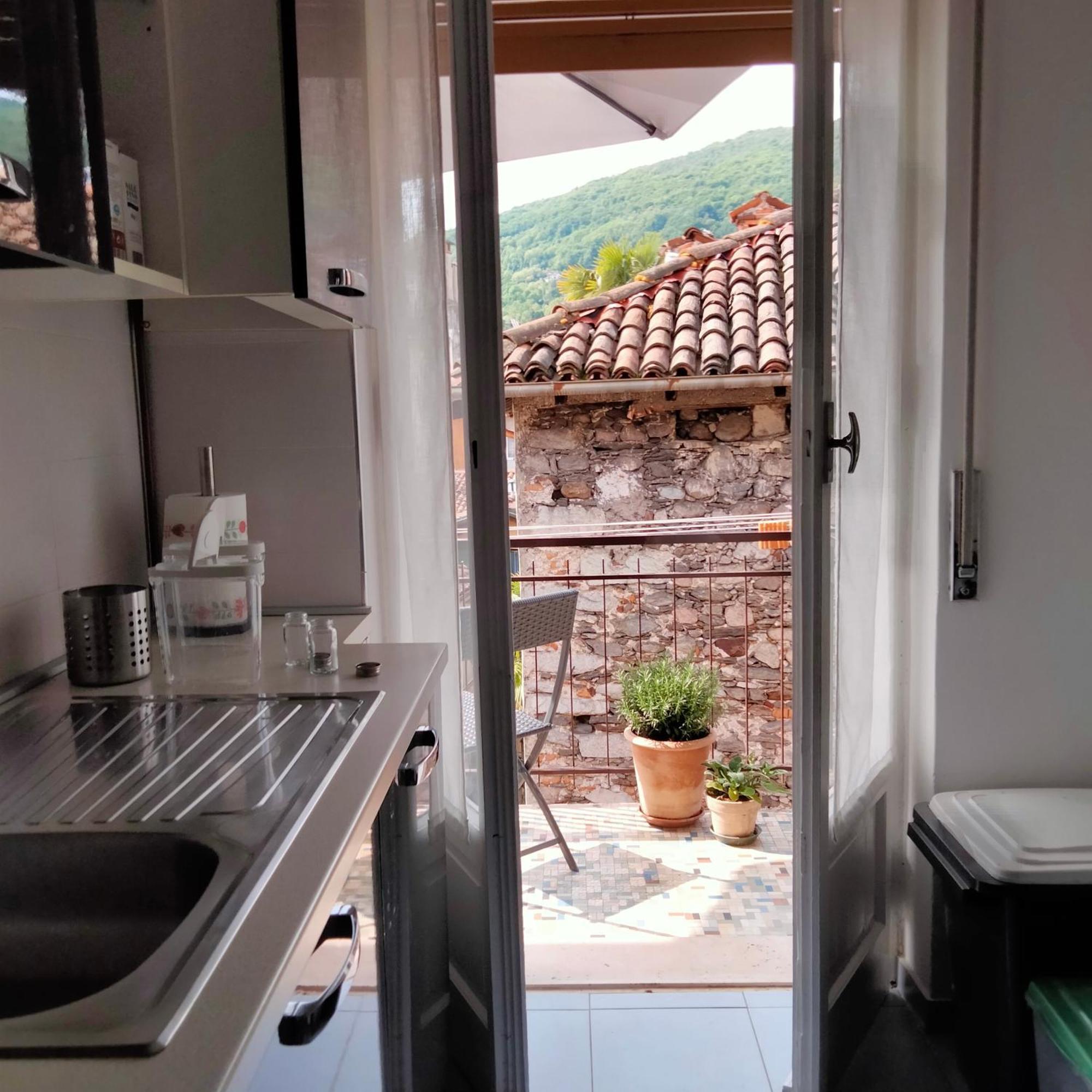 Doba House Apartment Бавено Екстериор снимка
